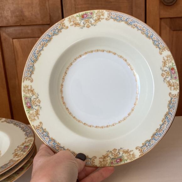 Vintage Noritake Pattern RO2 Soup Bowls, Set of 4 - Picture 4 of 12